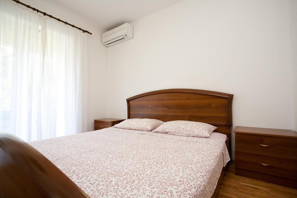 Bed & Breakfast Mario Krk Town Extérieur photo