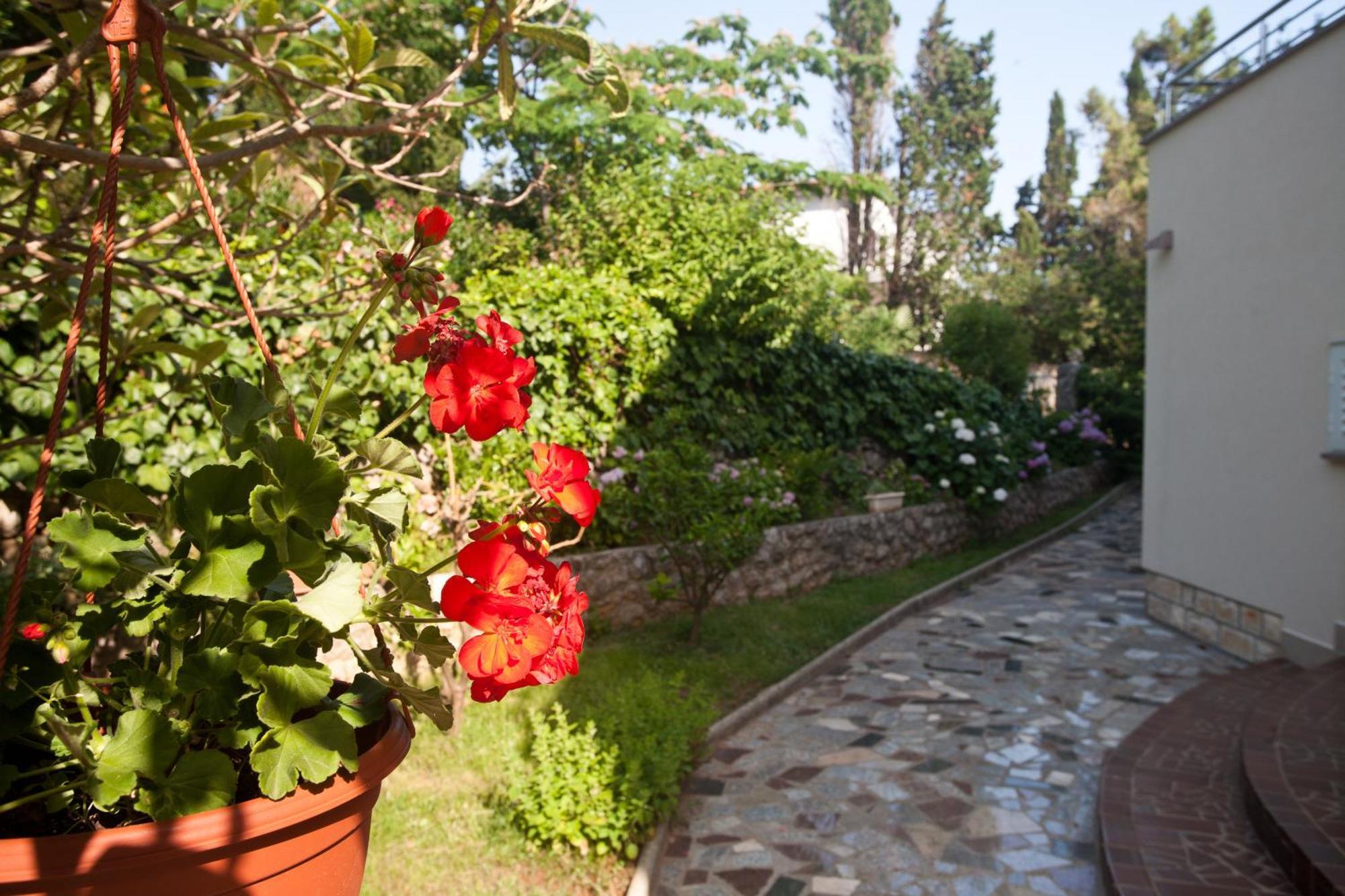 Bed & Breakfast Mario Krk Town Extérieur photo