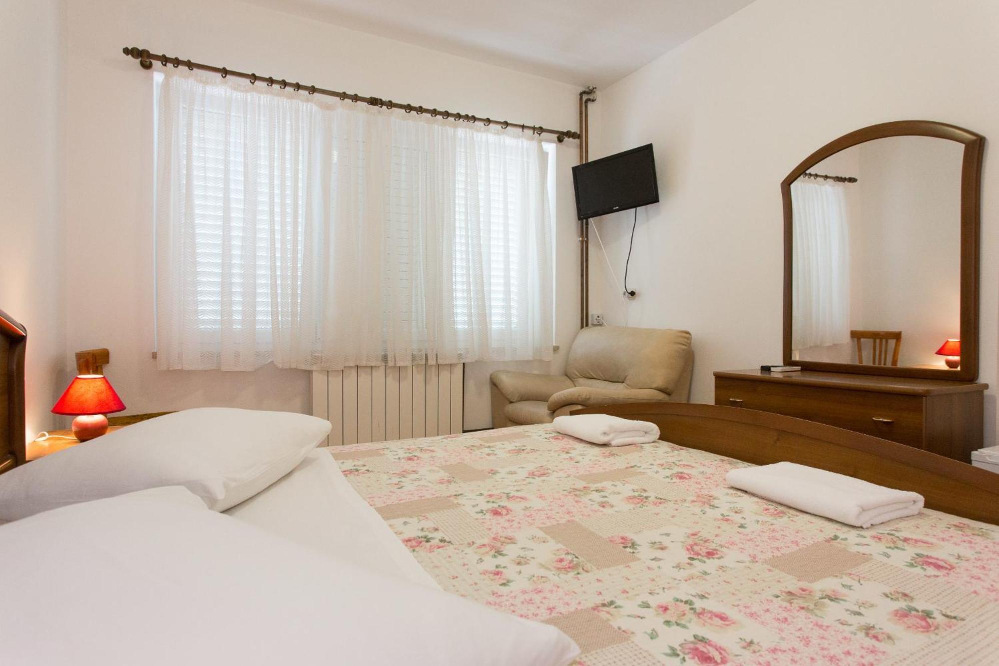 Bed & Breakfast Mario Krk Town Chambre photo